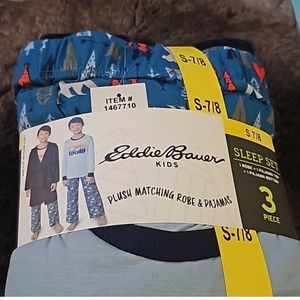 Eddie Bauer Kids 3-piece sleep set Plush Robe + Pajama top and Bottom Bo…
